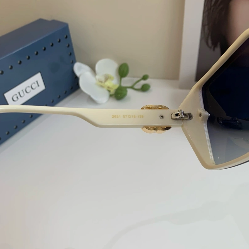 Gxccx Sunglasses Sophisticated 251954