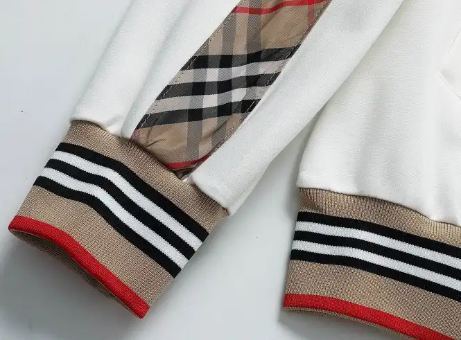 LXXIS VXXTTON ModernLook 256951