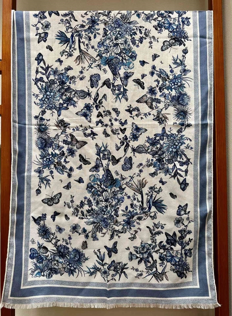 Comfortable CHRISTIAN DXXR 276597