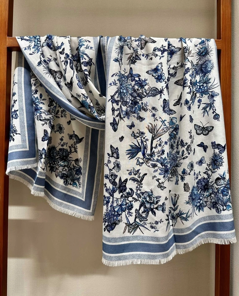 Comfortable CHRISTIAN DXXR 276597