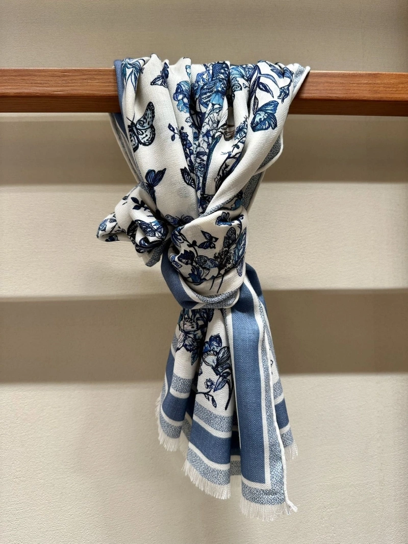 Comfortable CHRISTIAN DXXR 276597