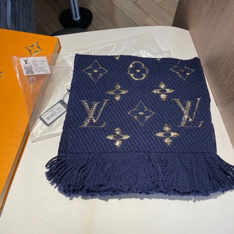 Comfortable LX 275558