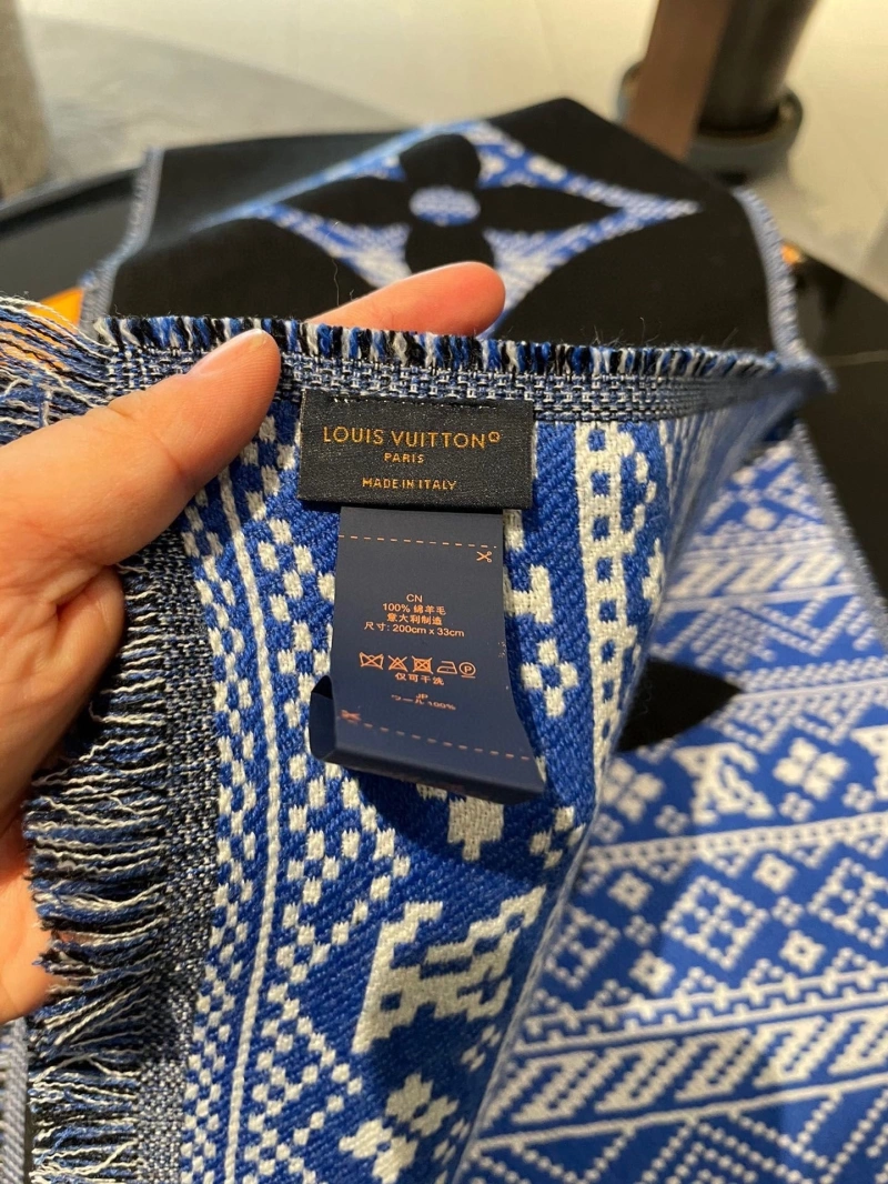 Comfortable LX 275556