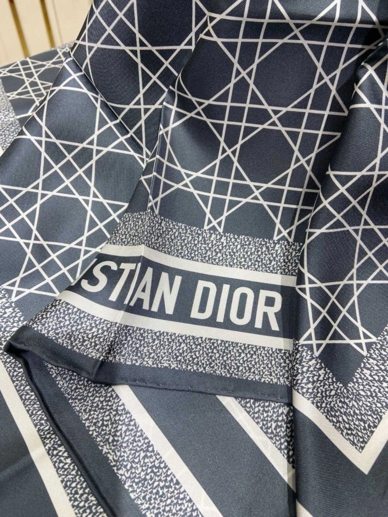 CHRISTIAN DXXR Cozy 276564