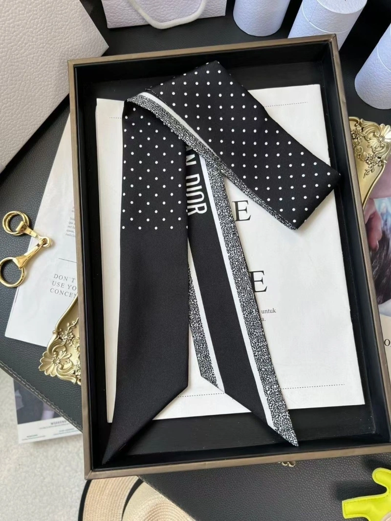 Elegant CHRISTIAN DXXR 276560
