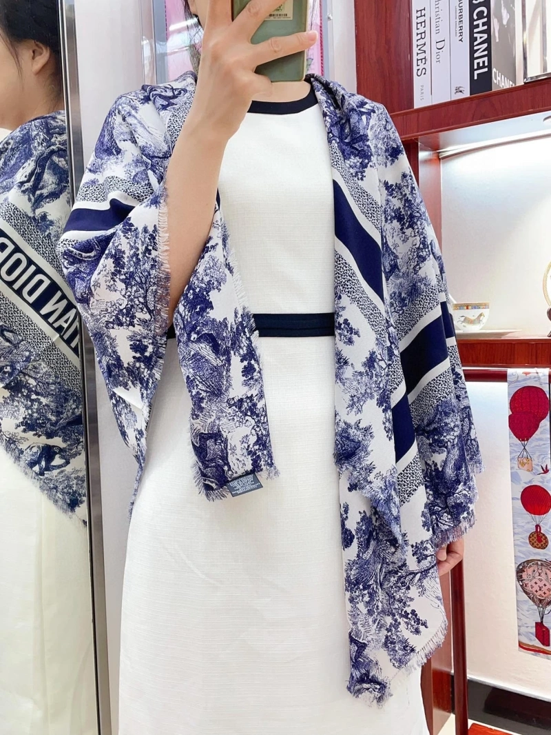 Stylish CHRISTIAN DXXR 276550