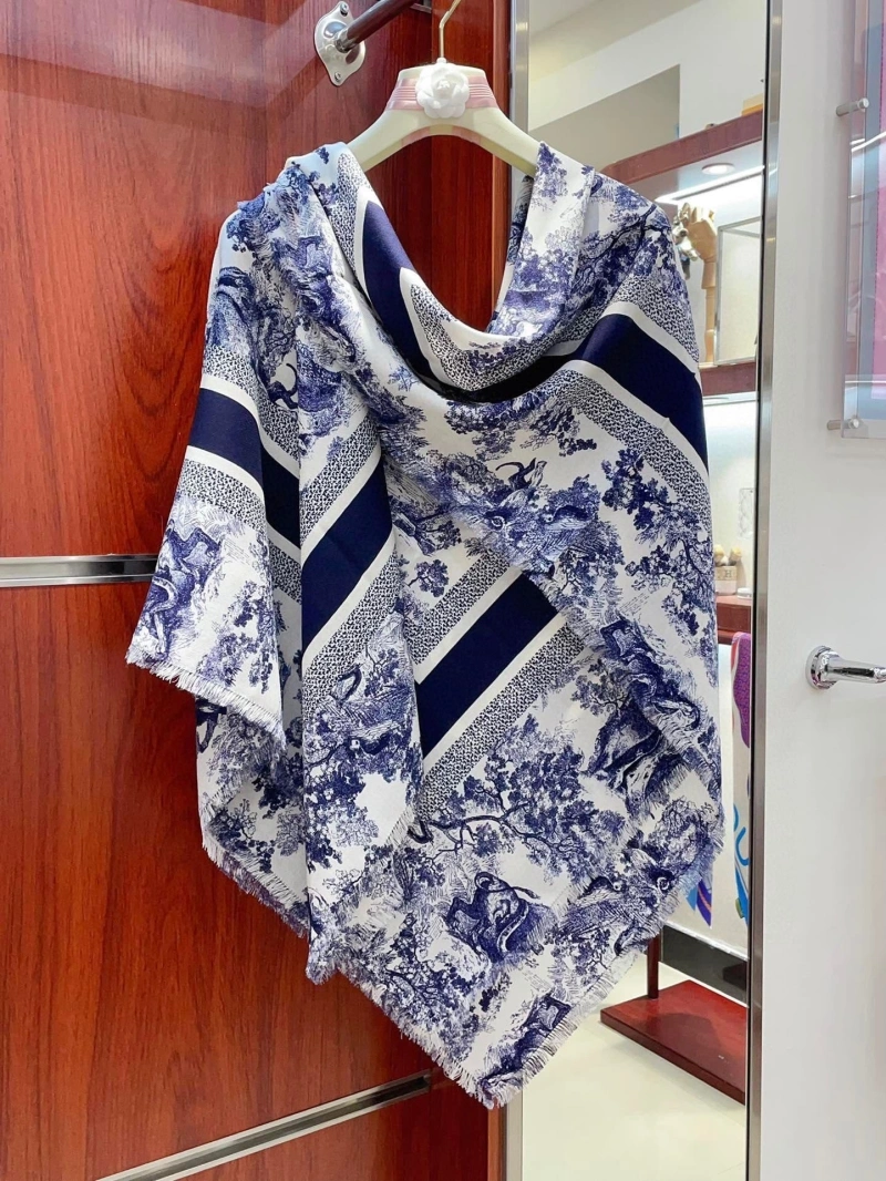 Stylish CHRISTIAN DXXR 276550