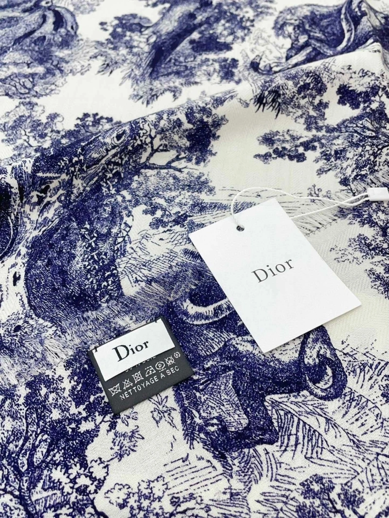 Stylish CHRISTIAN DXXR 276550