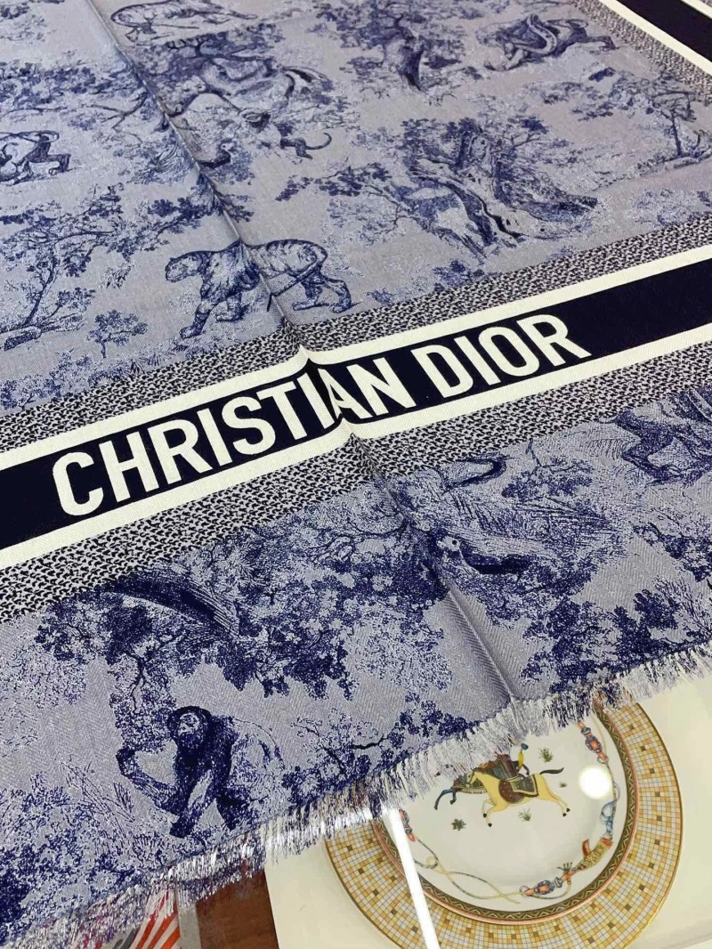 Fashionable CHRISTIAN DXXR 276548