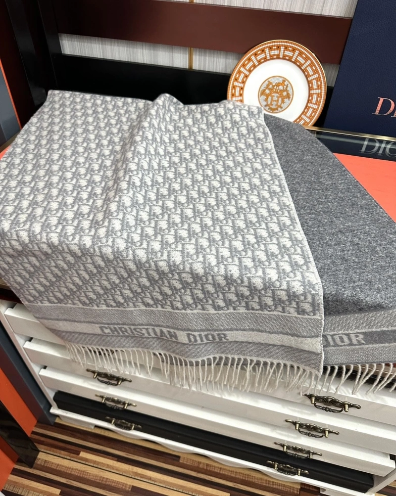 CHRISTIAN DXXR Cozy 276546