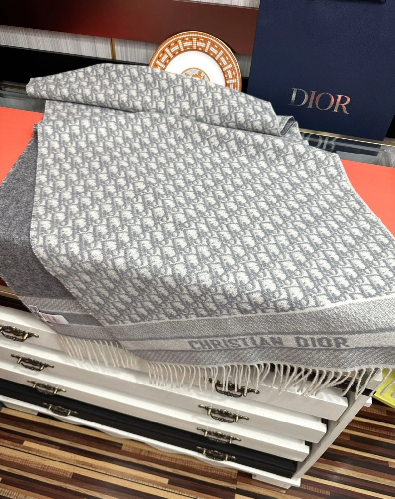 CHRISTIAN DXXR Cozy 276546