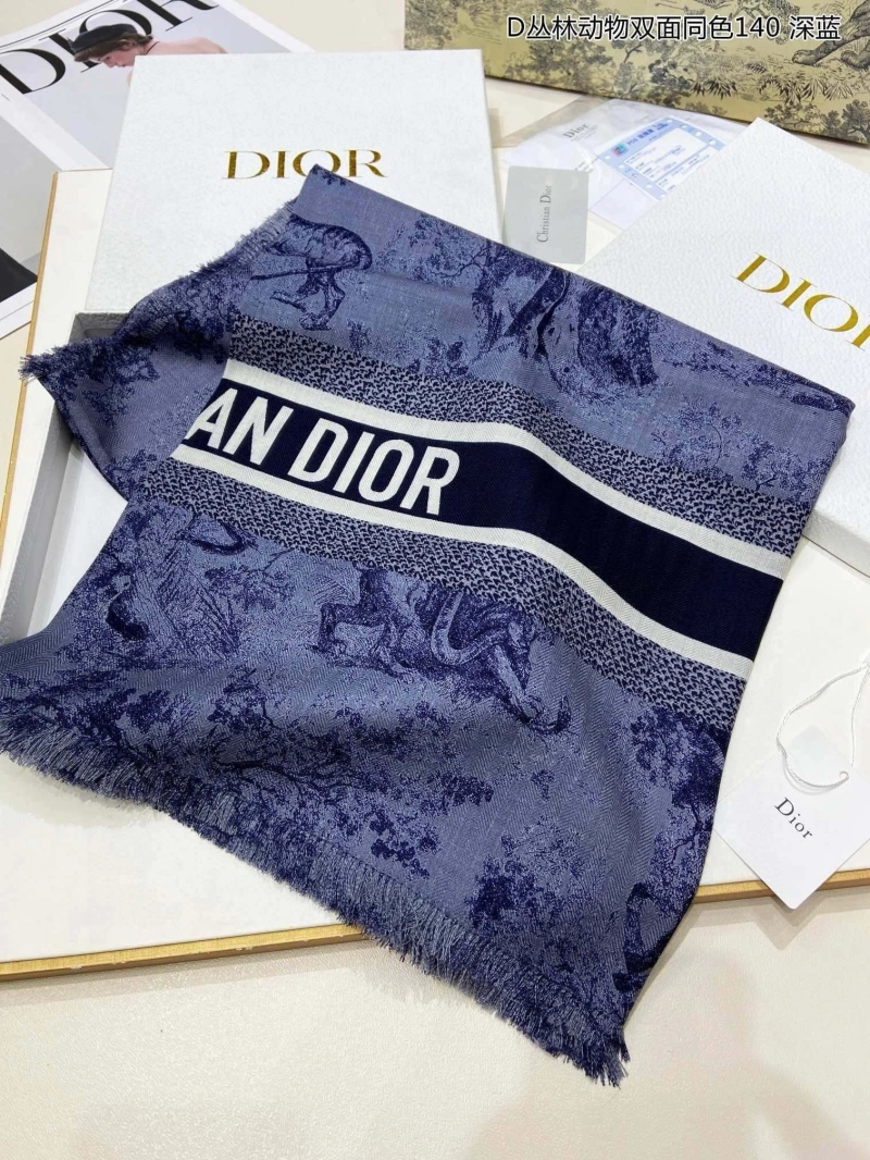 Comfortable CHRISTIAN DXXR 276537