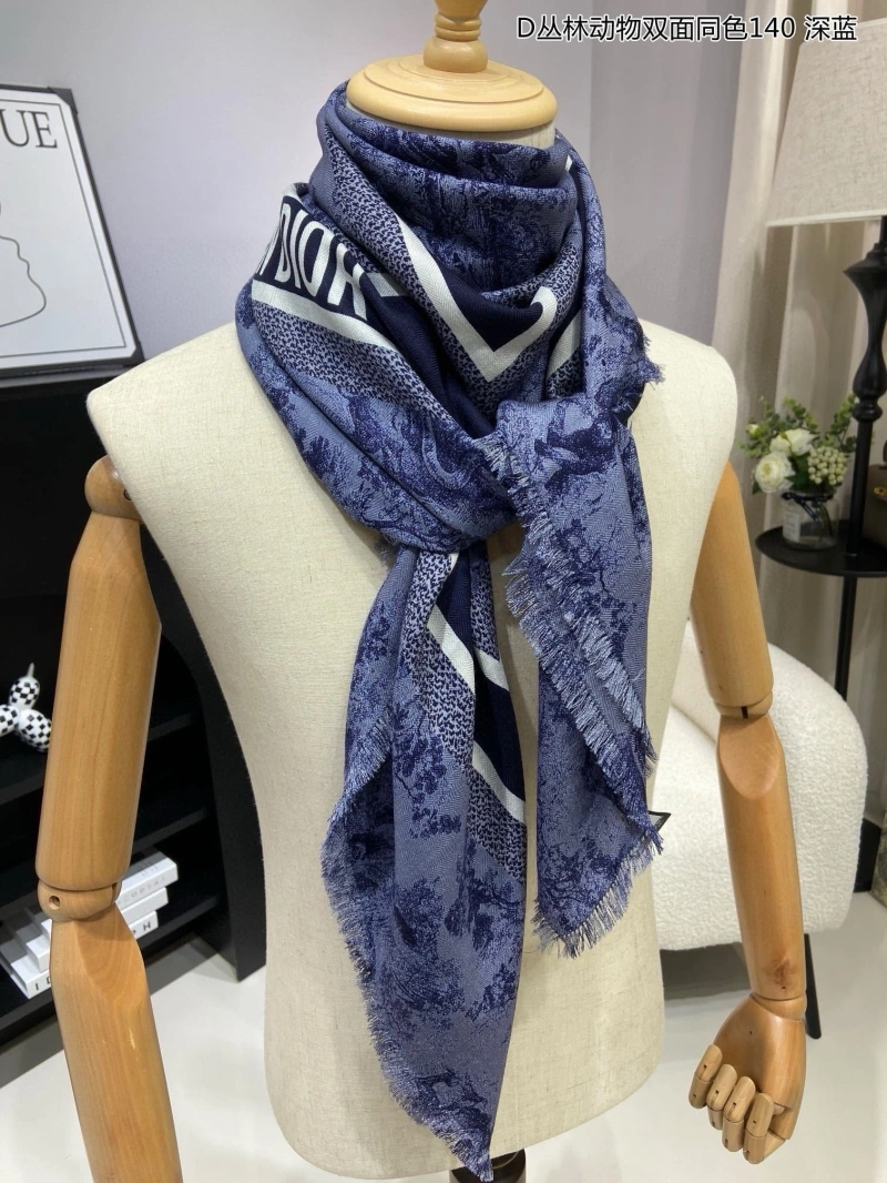 Comfortable CHRISTIAN DXXR 276537