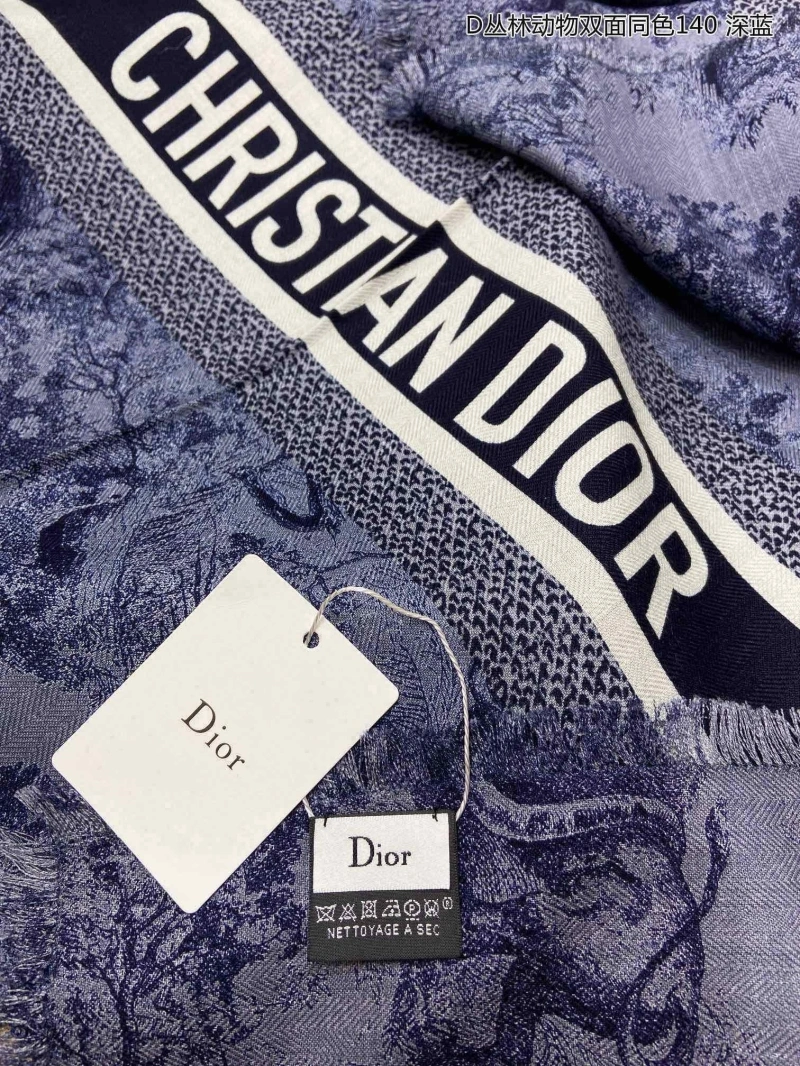 Comfortable CHRISTIAN DXXR 276537