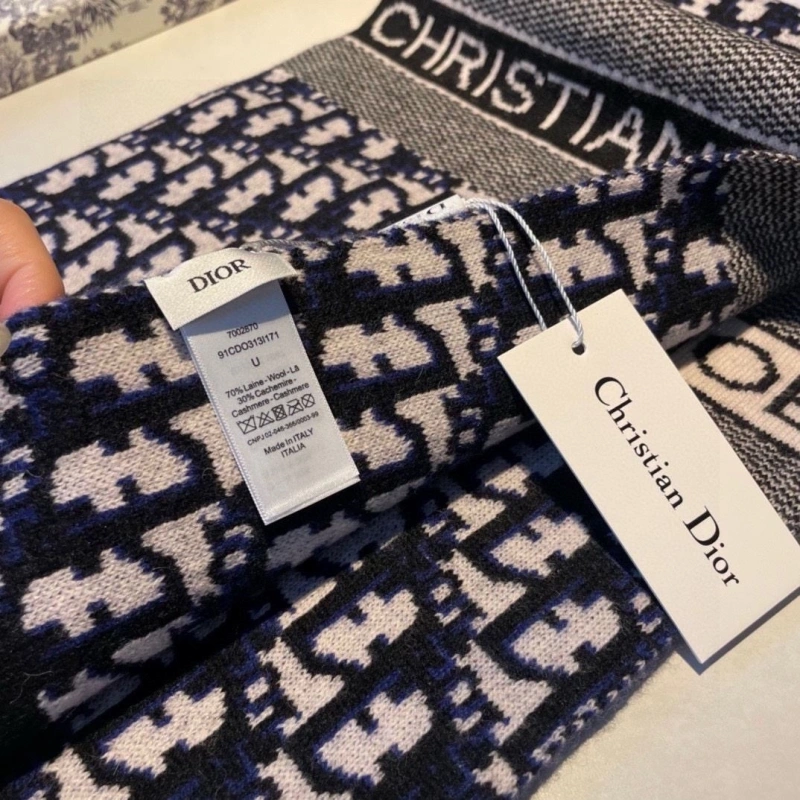 Versatile CHRISTIAN DXXR 276488