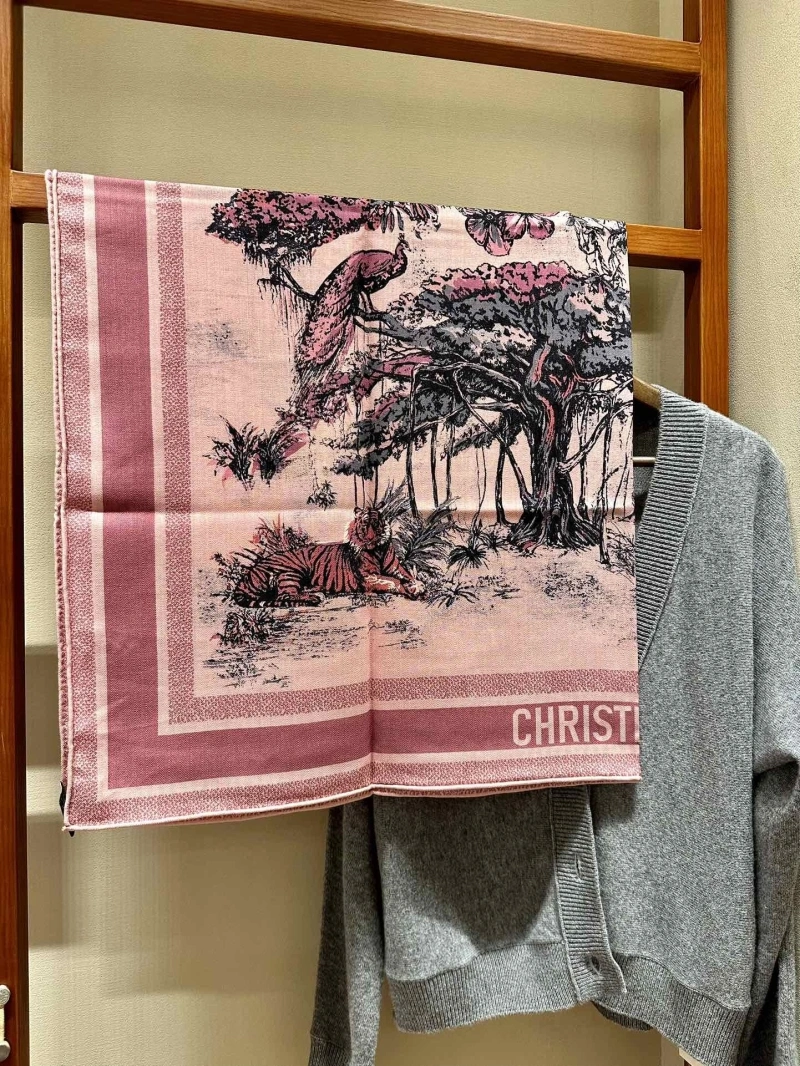 Elegant CHRISTIAN DXXR 276477