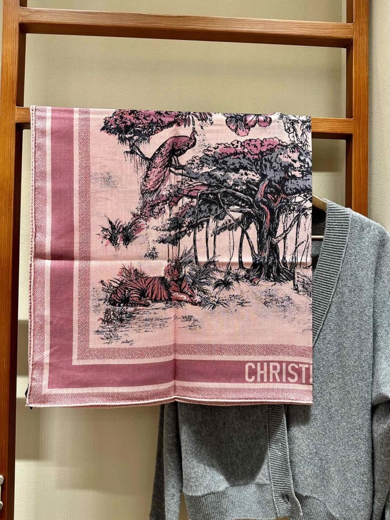 Elegant CHRISTIAN DXXR 276477