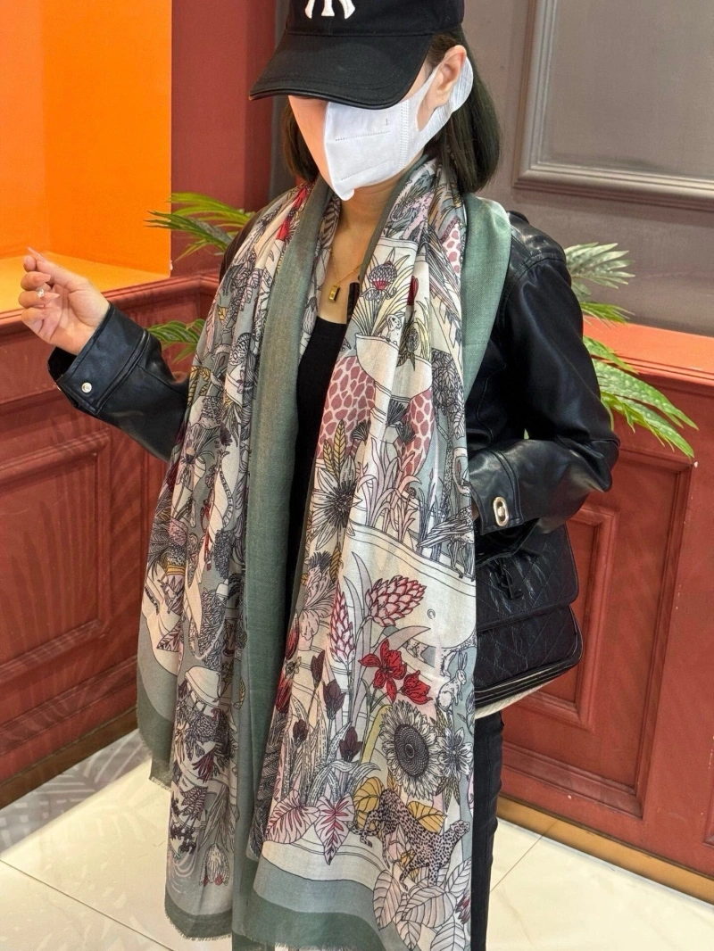 Trendy HXRMXS 275877