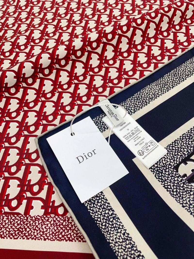Comfortable CHRISTIAN DXXR 276439