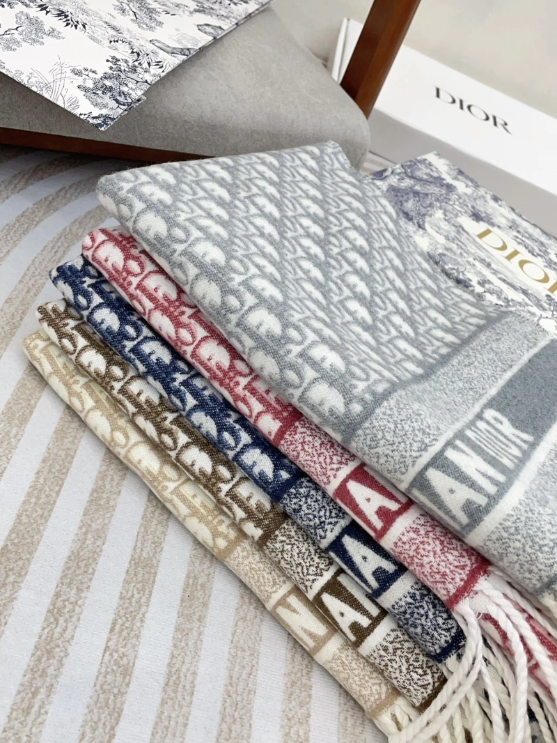 Cozy CHRISTIAN DXXR 276402