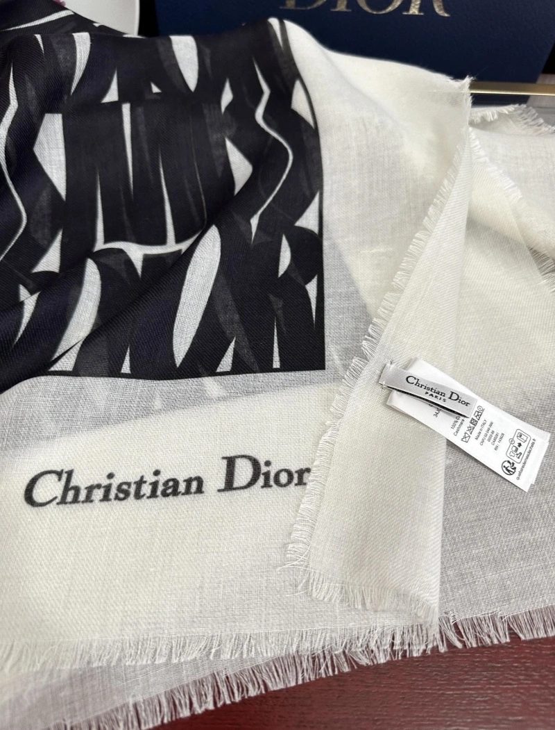 Unique CHRISTIAN DXXR 276404