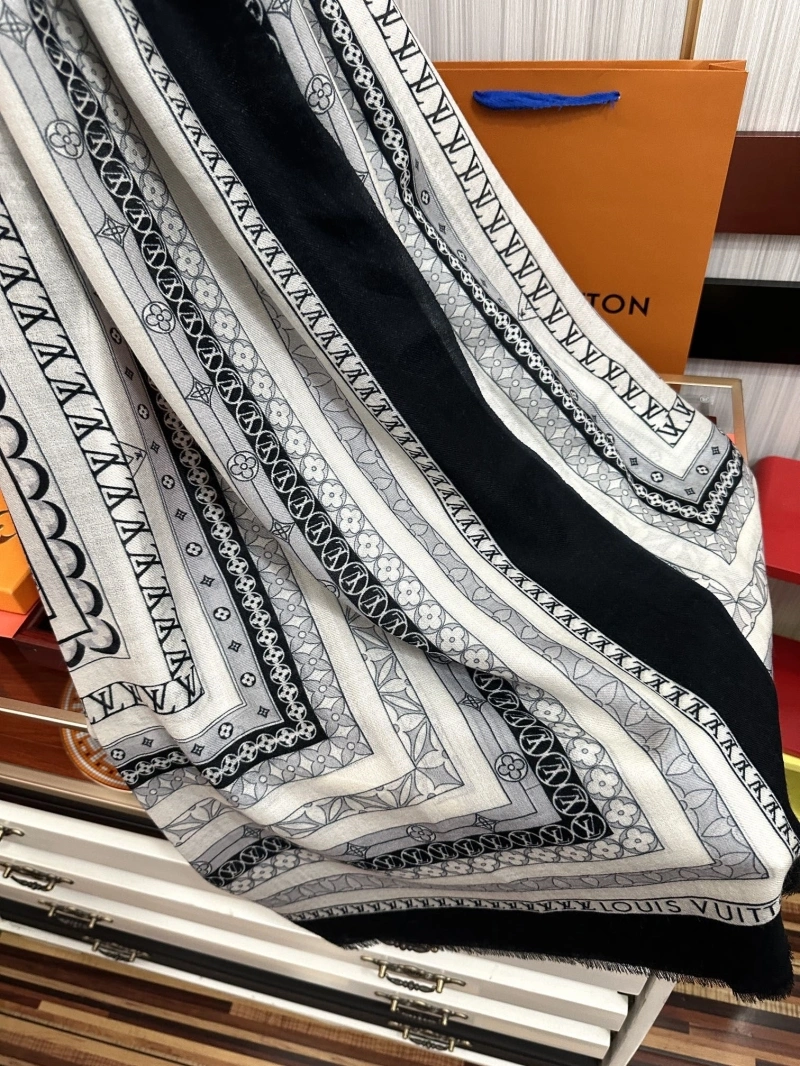Unique LX 275226