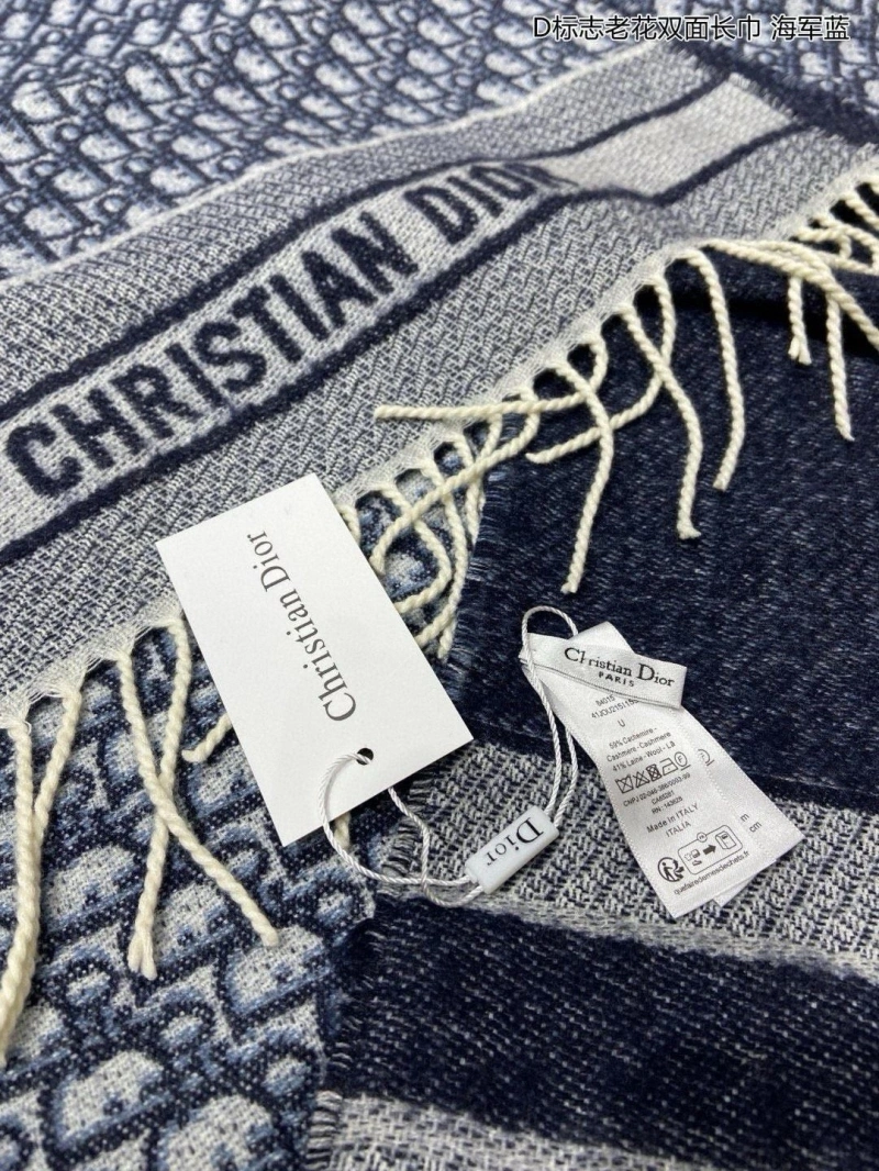 UrbanStyle CHRISTIAN DXXR 276383