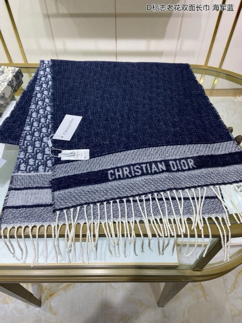 UrbanStyle CHRISTIAN DXXR 276383