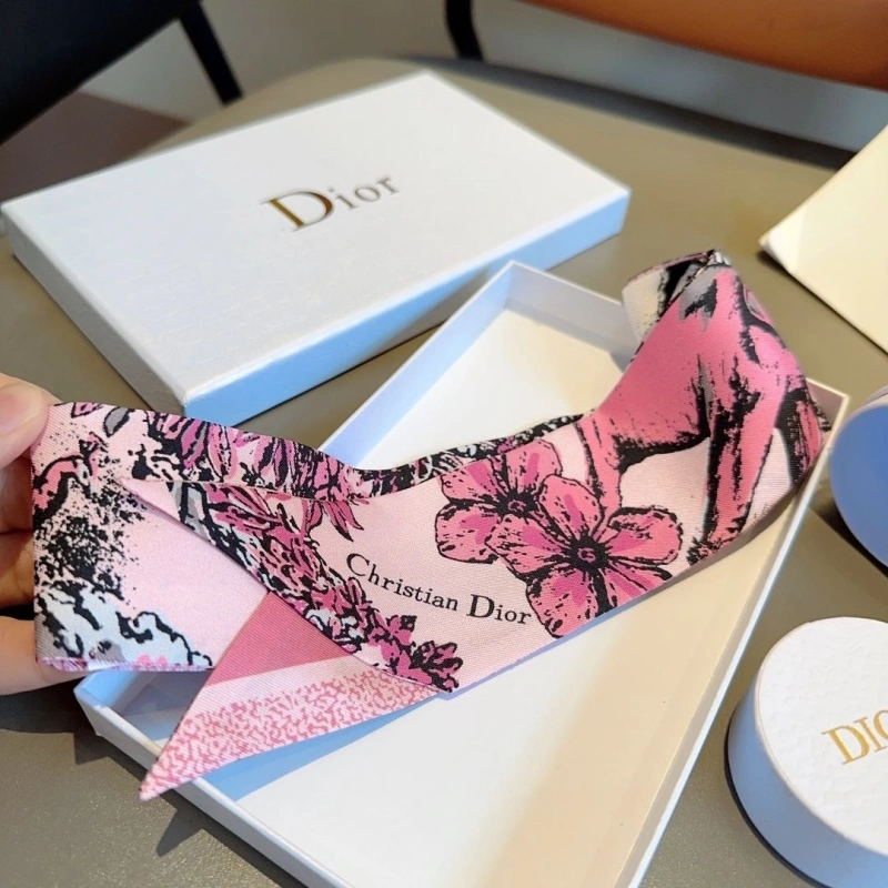 Elegant CHRISTIAN DXXR 279574