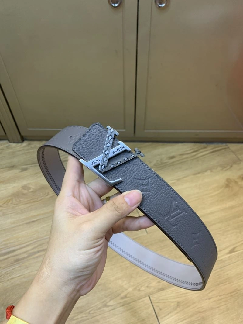 ModernLook LXXIS VXXTTON 247887