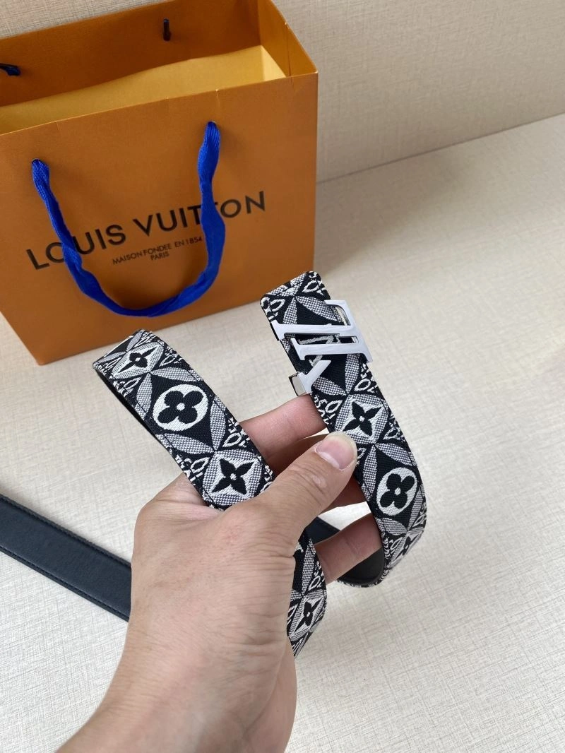 LXXIS VXXTTON Sleek 247834