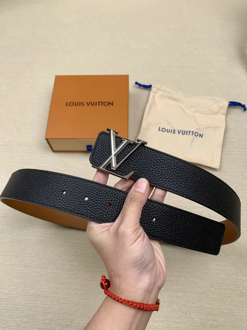 Compact LXXIS VXXTTON 247715