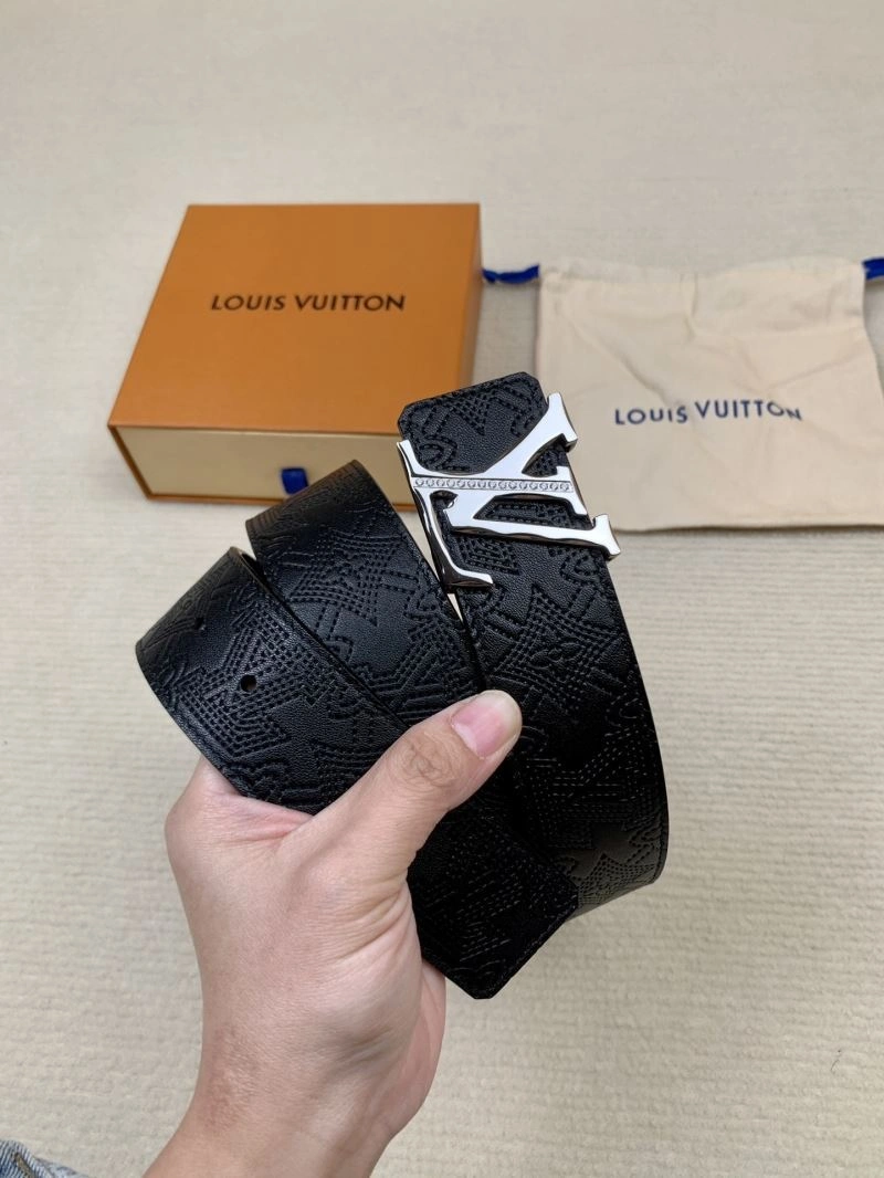 LXXIS VXXTTON Bold 247700