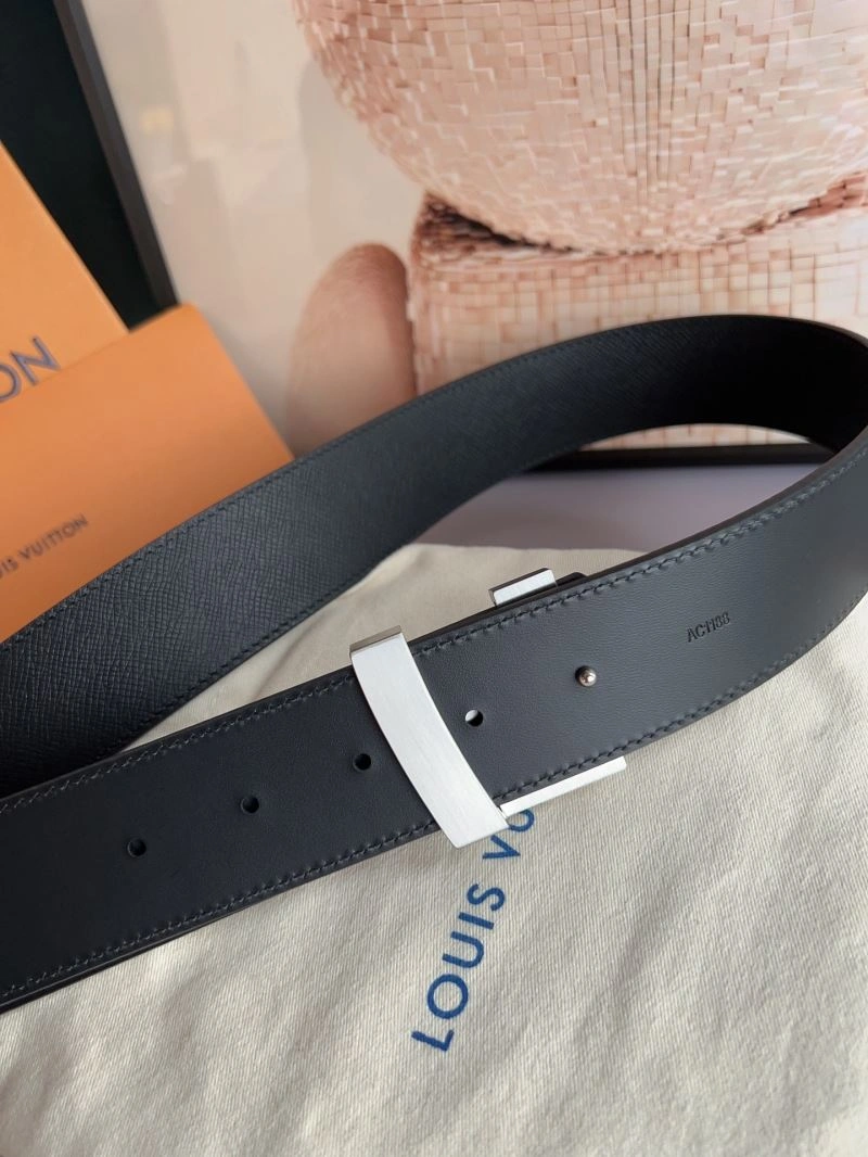 Lxxis Vxxtton Belts Compact 247039