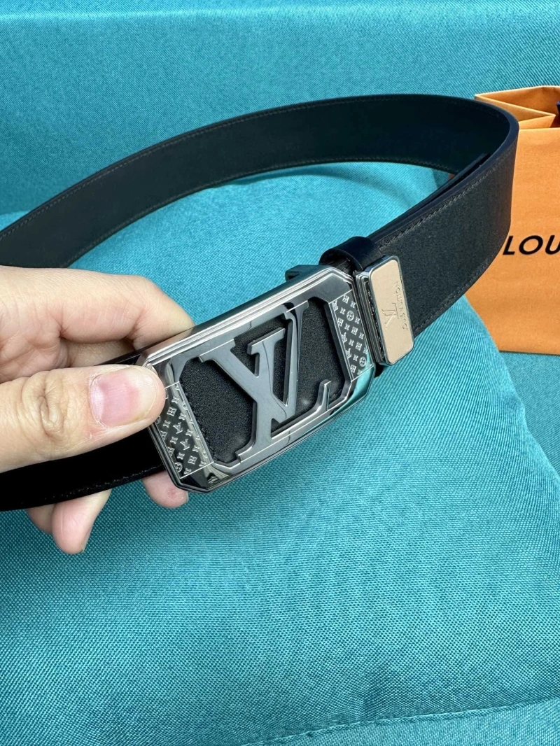WellDesigned Lxxis Vxxtton Belts 246495