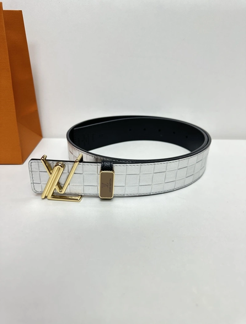 Flexible Lxxis Vxxtton Belts 246342