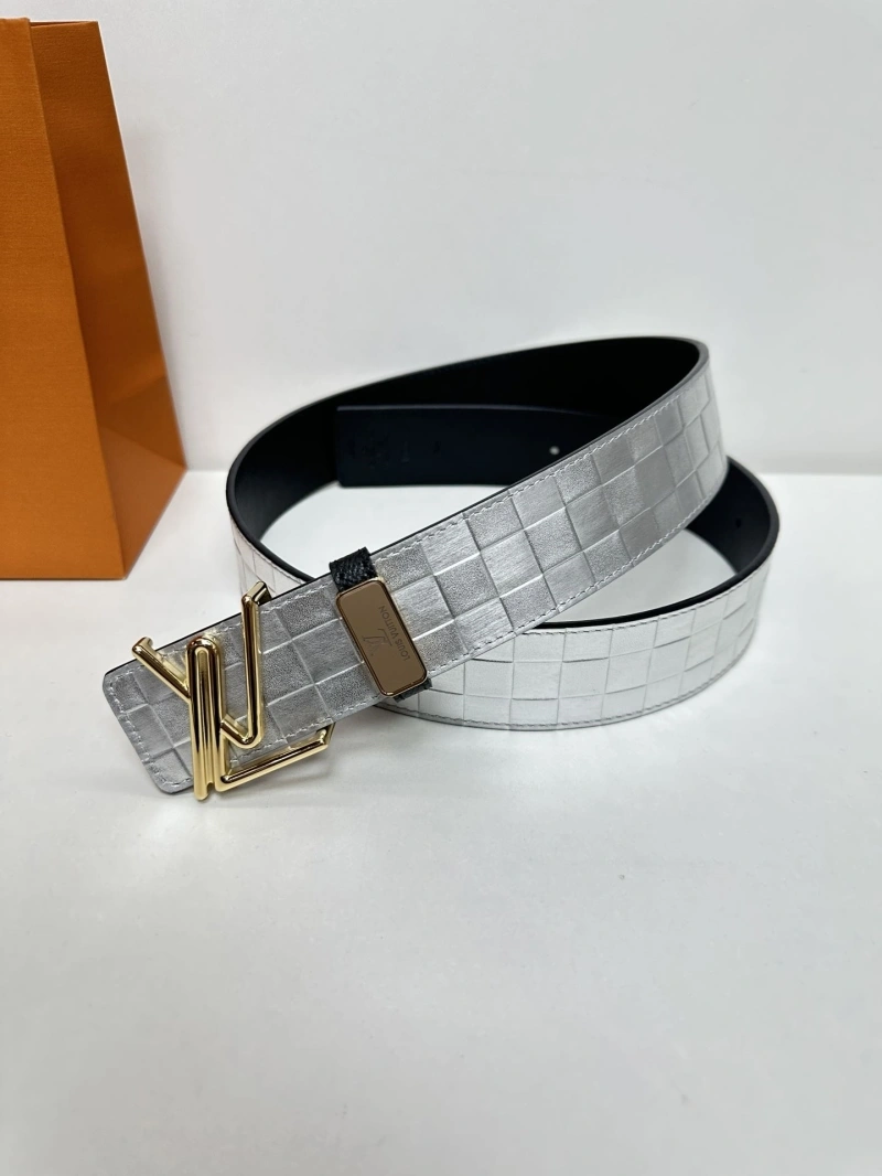 Flexible Lxxis Vxxtton Belts 246342