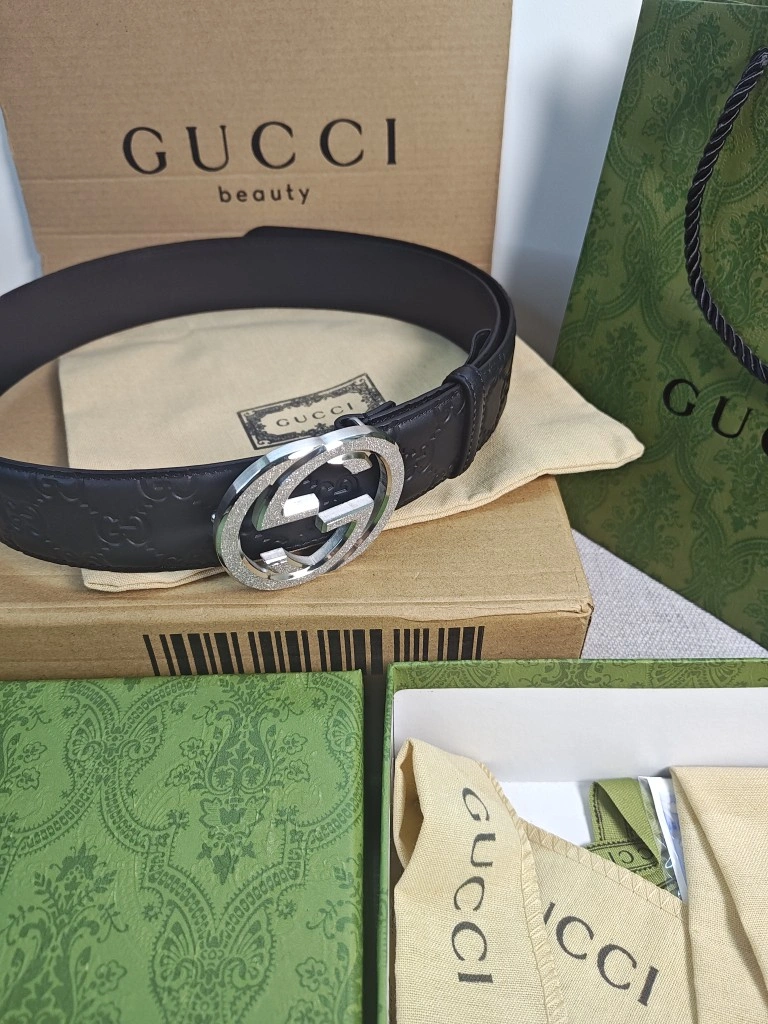 Gxccx Belts Sleek 243934