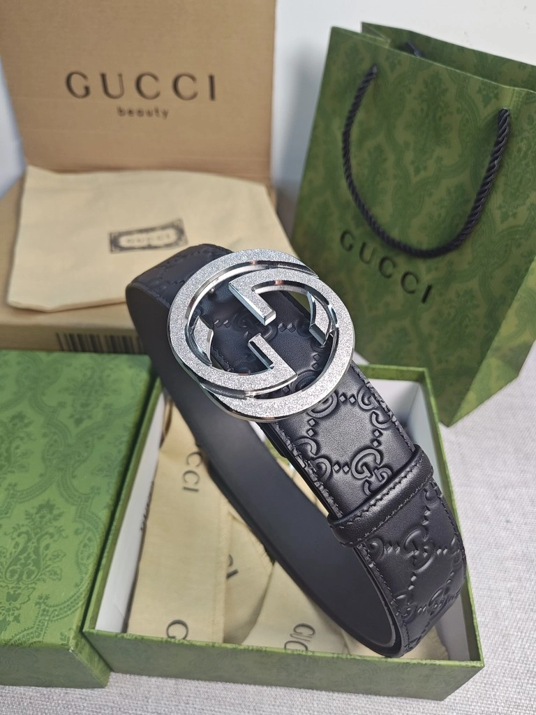 Gxccx Belts Sleek 243934