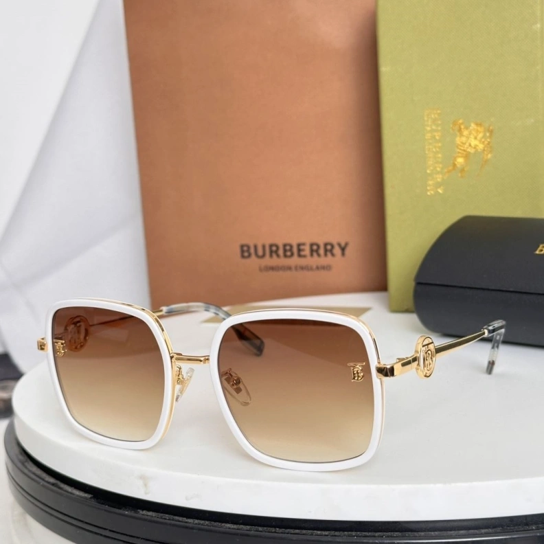 Bold Bxrbxrry Sunglasses 250056