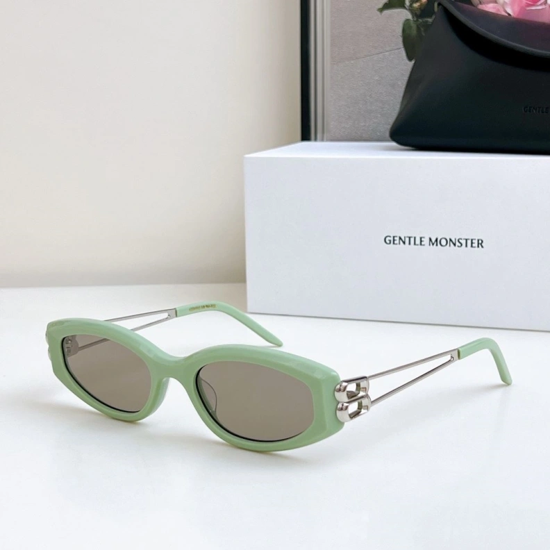 Othxr Sunglasses Sophisticated 254643
