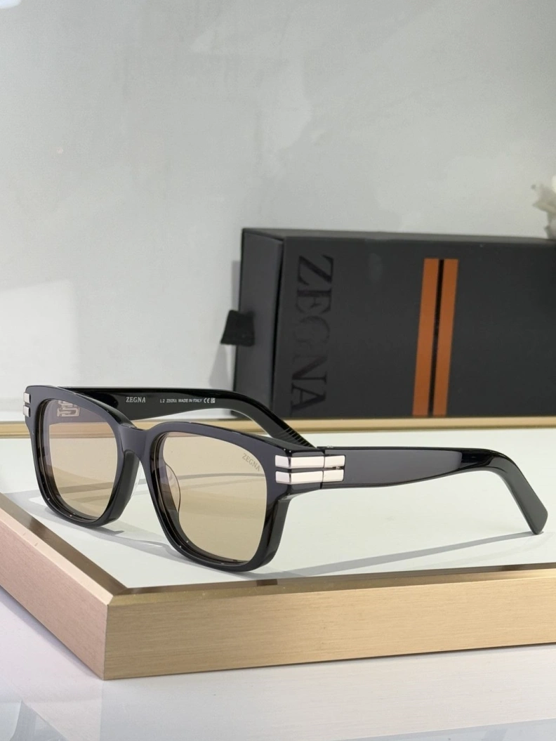 Versatile Othxr Sunglasses 254601