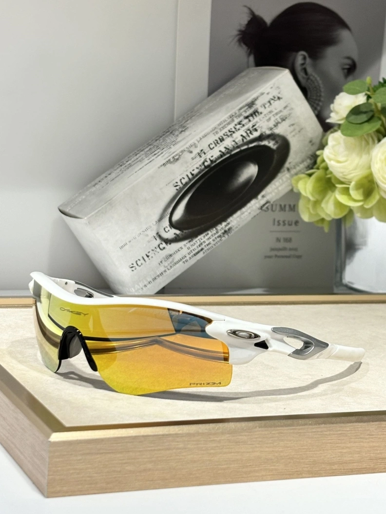 Othxr Sunglasses ModernLook 254596