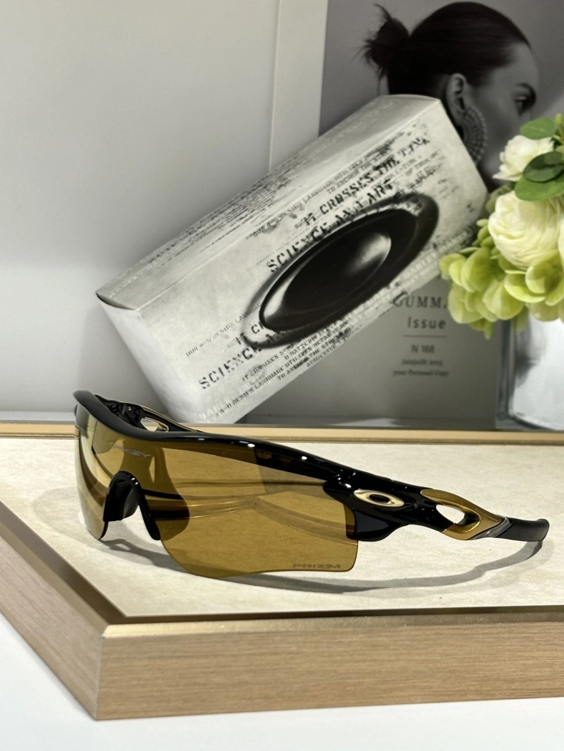Othxr Sunglasses ModernLook 254596