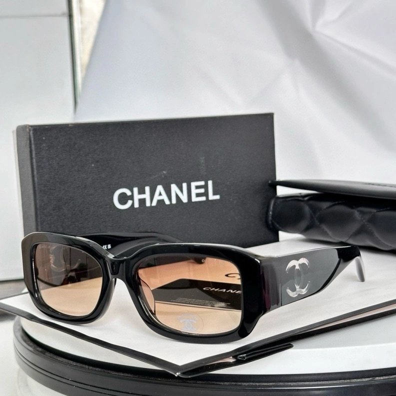 Sophisticated Chxnxl Sunglasses 251165