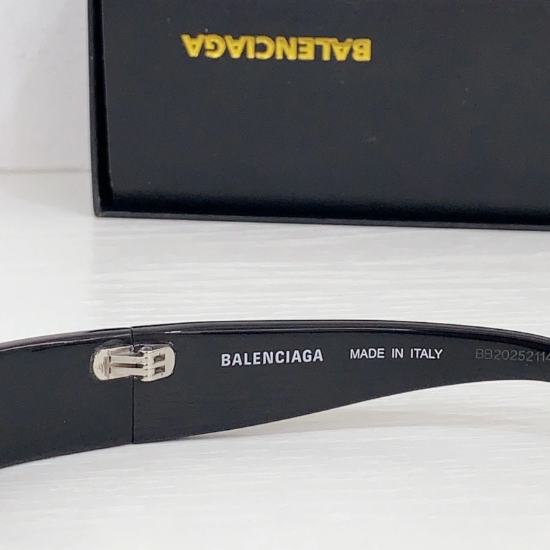 Bxlxnciaga Sunglasses Modern 249906