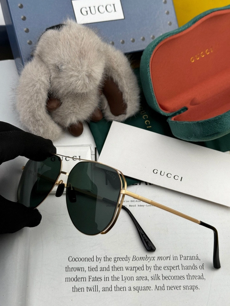 Resilient Gxccx Sunglasses 252410