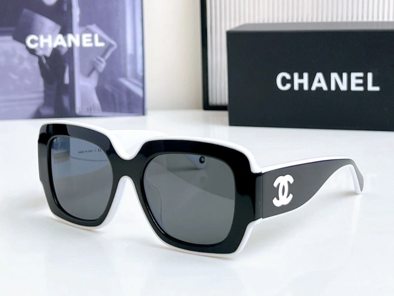 Bright Chxnxl Sunglasses 251139