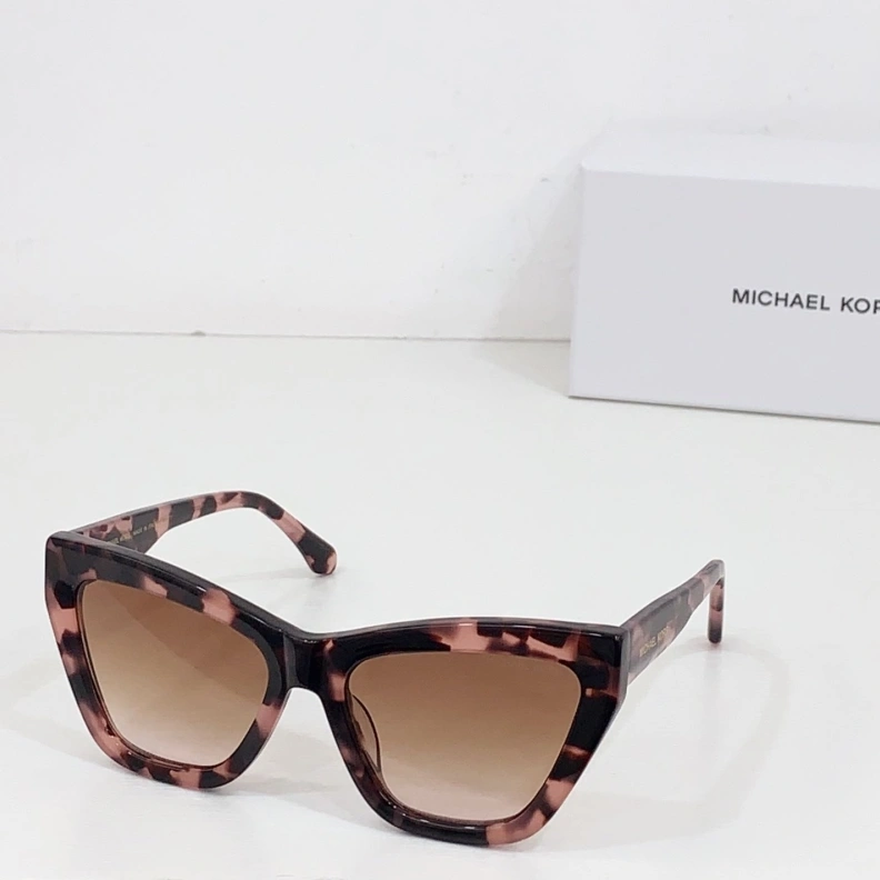 WellDesigned Othxr Sunglasses 254586
