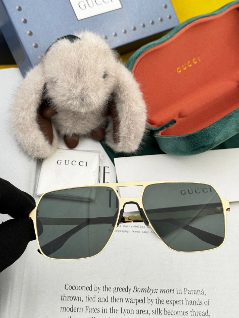 Reliable Gxccx Sunglasses 252399